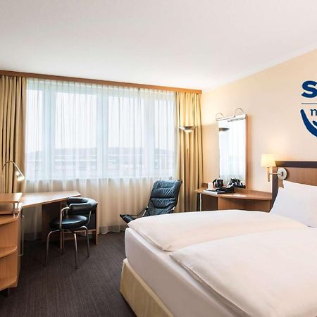 Nh Frankfurt Moerfelden Conference Center Hotel Екстериор снимка