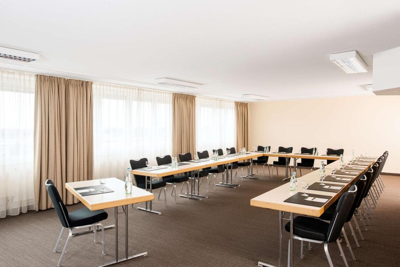 Nh Frankfurt Moerfelden Conference Center Hotel Екстериор снимка
