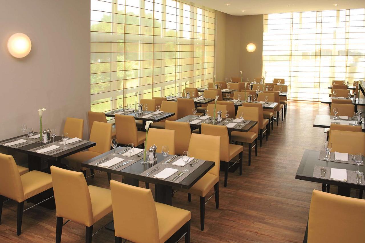 Nh Frankfurt Moerfelden Conference Center Hotel Екстериор снимка