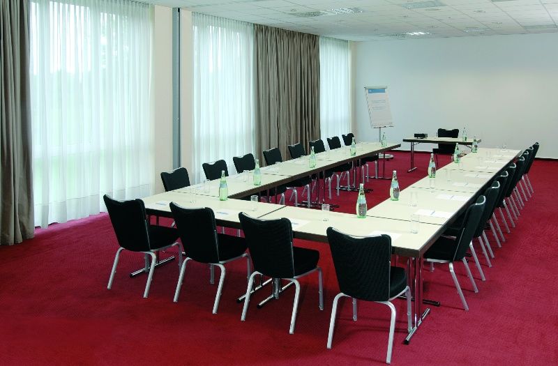 Nh Frankfurt Moerfelden Conference Center Hotel Екстериор снимка