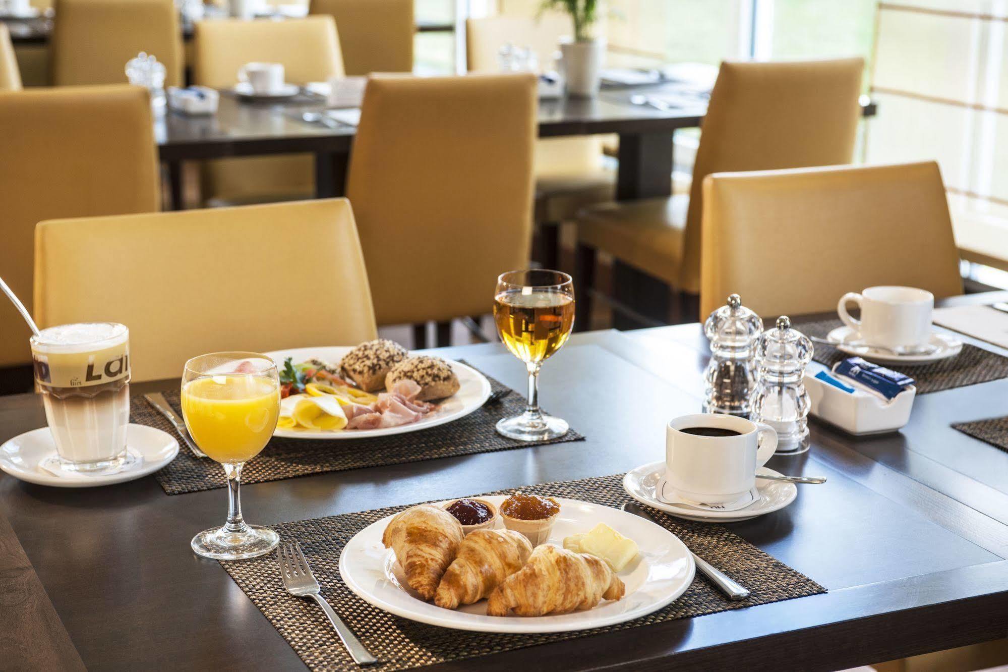 Nh Frankfurt Moerfelden Conference Center Hotel Екстериор снимка